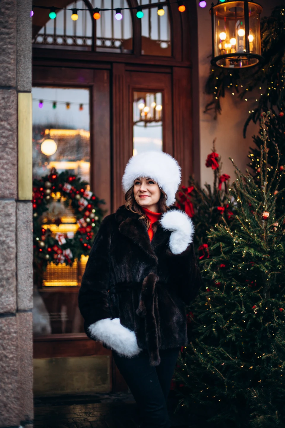 Благодарю Марину за волшебную зимнюю фотосессию в Петербурге! Фотографии получились красочные, яркие и очень красивые! Съемка