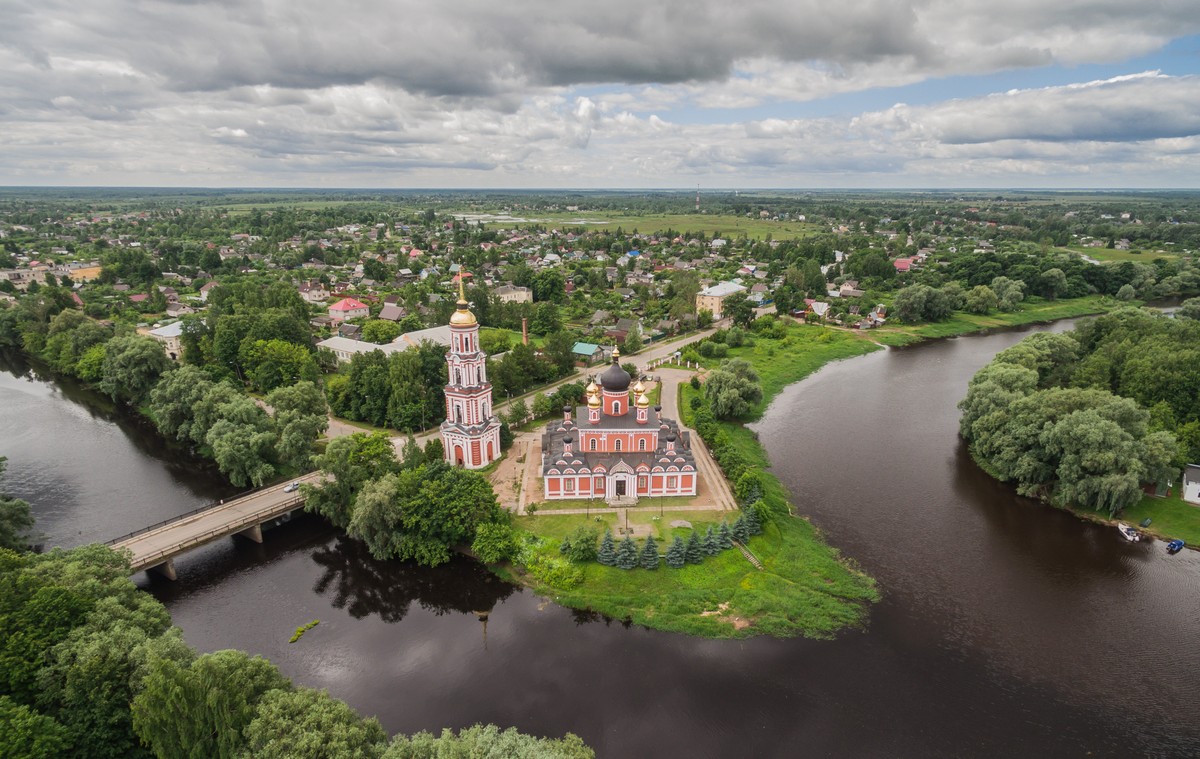 Экскурсия От Рюрика до Достоевского: экспресс-тур по Великому Новгороду и Старой Руссе