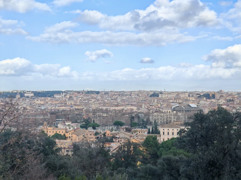Очень повезло с погодой. Было весело и познавательно. Шикарные виды, интересная подача материала. Советую