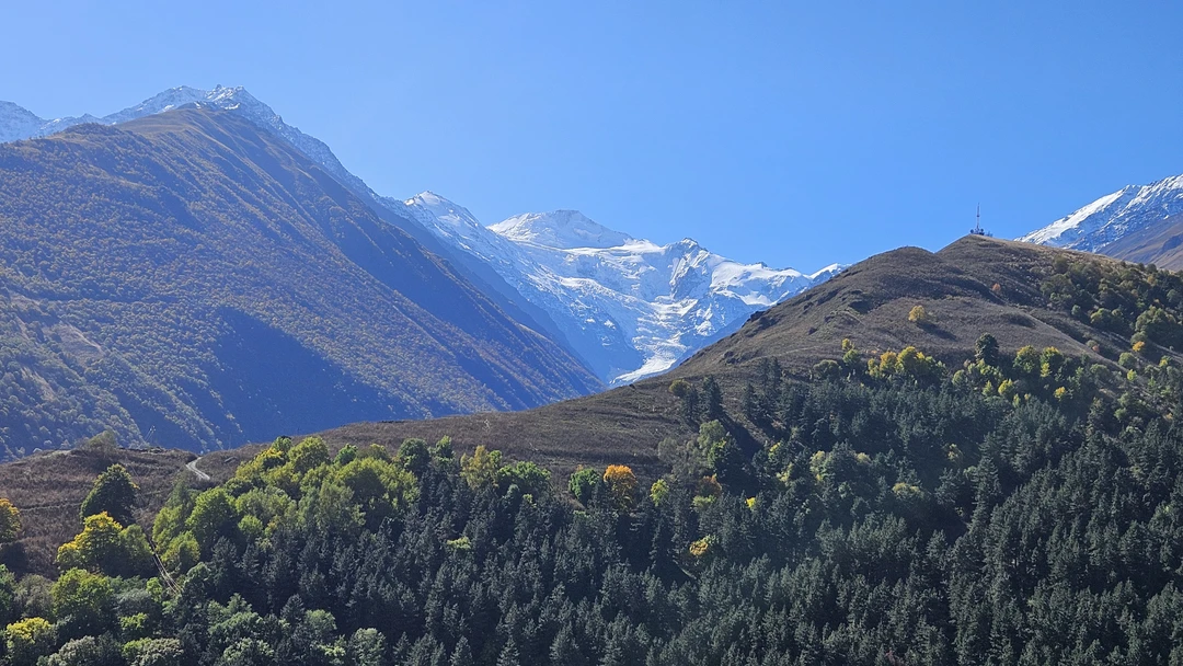 Выражаем огромную благодарность за классную организацию экскурсии, наполненный яркими впечатлениями маршрут!