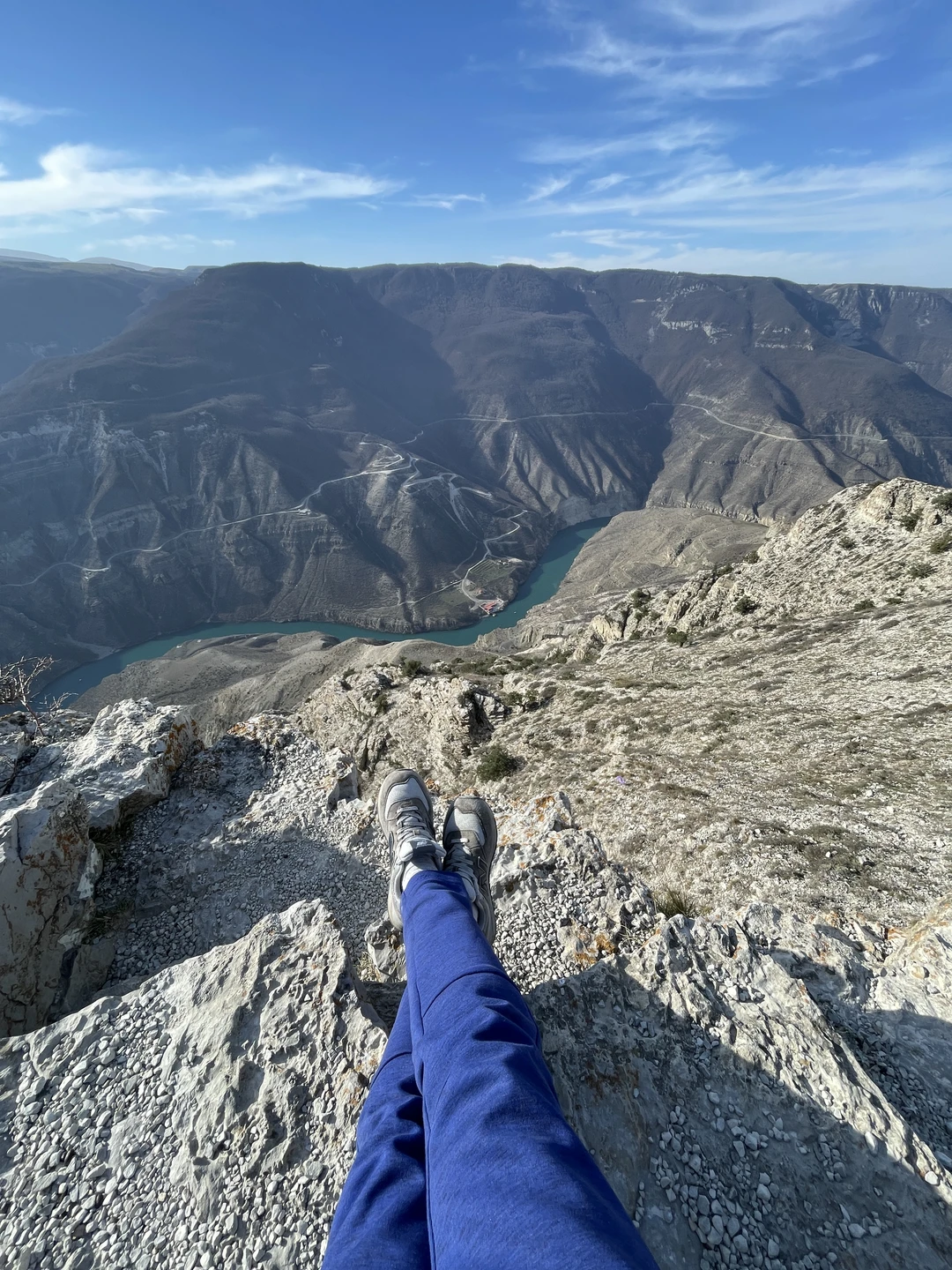 Очень понравилось, хотя у меня такое редко бывает) Море эмоций, гид на высоте! Позитивный и внимательный