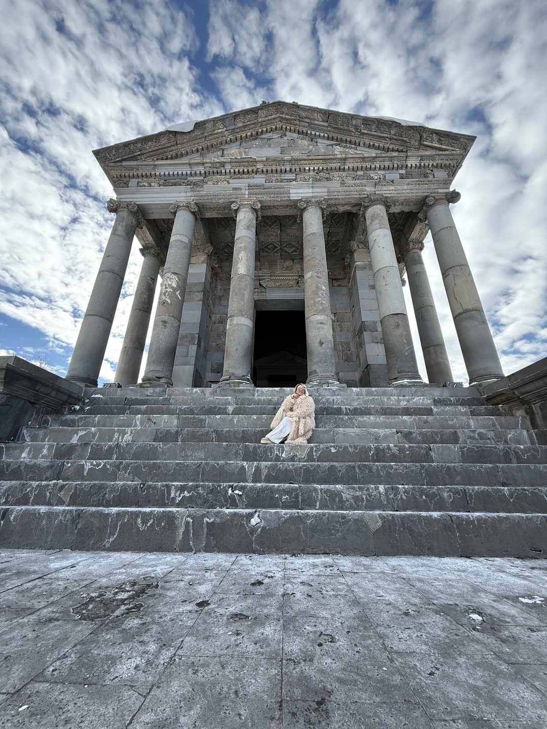 Огромная благодарность за такое первое потрясающее знакомство со страной, культурой и городом Ереван! Очень иноземно, содержательно