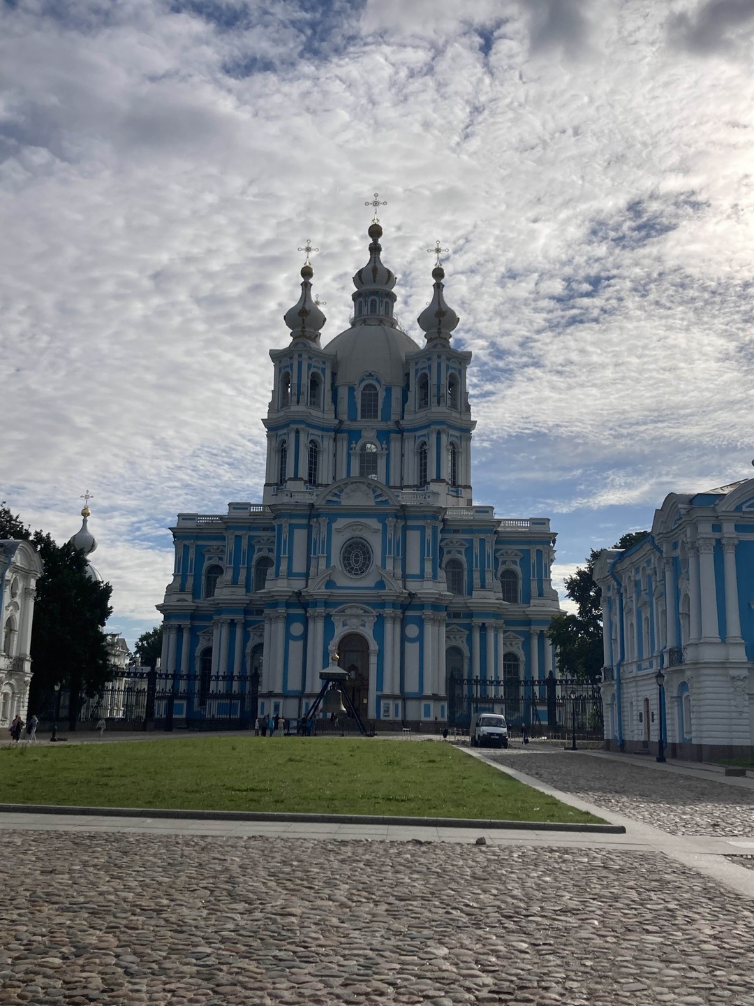 Обзорная экскурсия на машине по центру Петербурга (Анна)