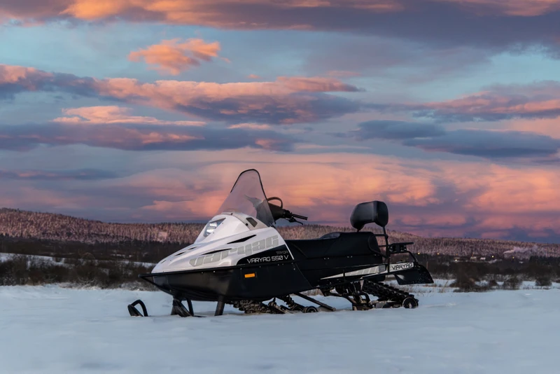 На снегоходах - по зимней Карелии