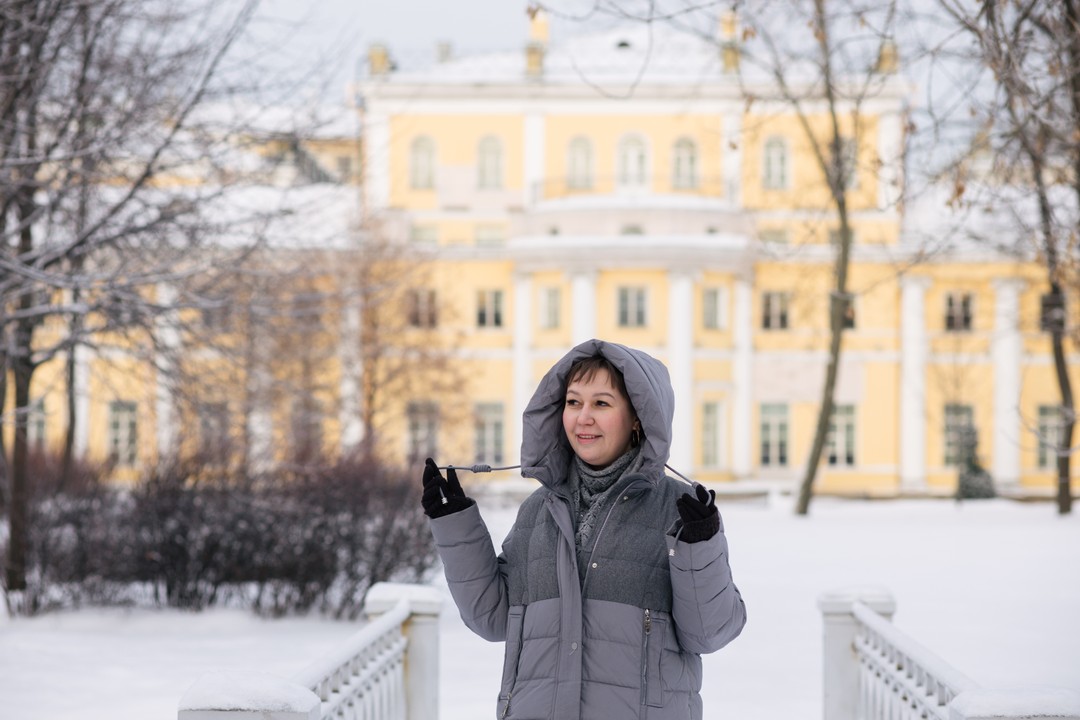 Мы были в Санкт-Петербурге зимой, хотелось красивых фото + немного полезной информации. Обратились к Валентине) На
