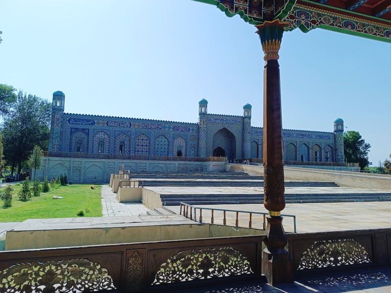 Из Ташкента - в Кокандское ханство и город Риштан