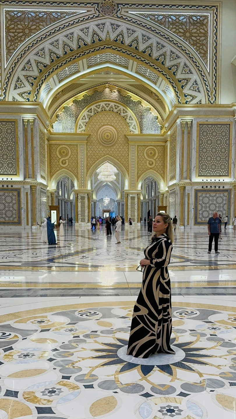 Шикарный день провели! 😇🤩столько увидели и всего узнали. . колоритно и современно 🥳🤩😇