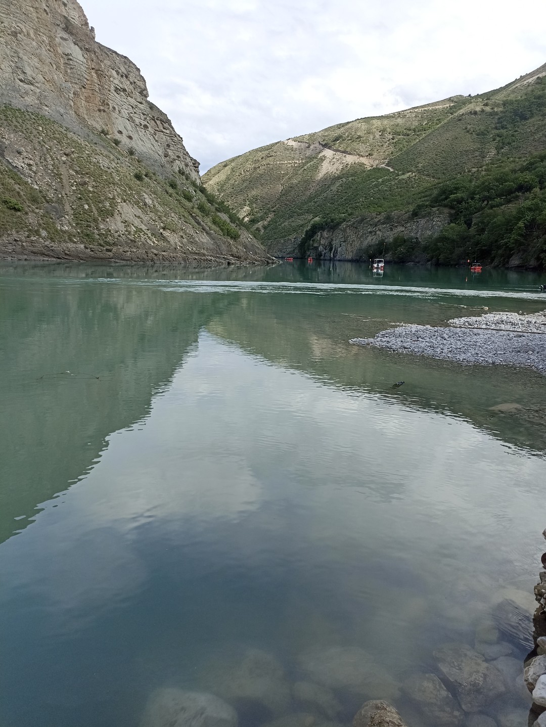 Формат "три дня в горах" показался мне удачным, т. к. не нужно каждый раз возвращаться к