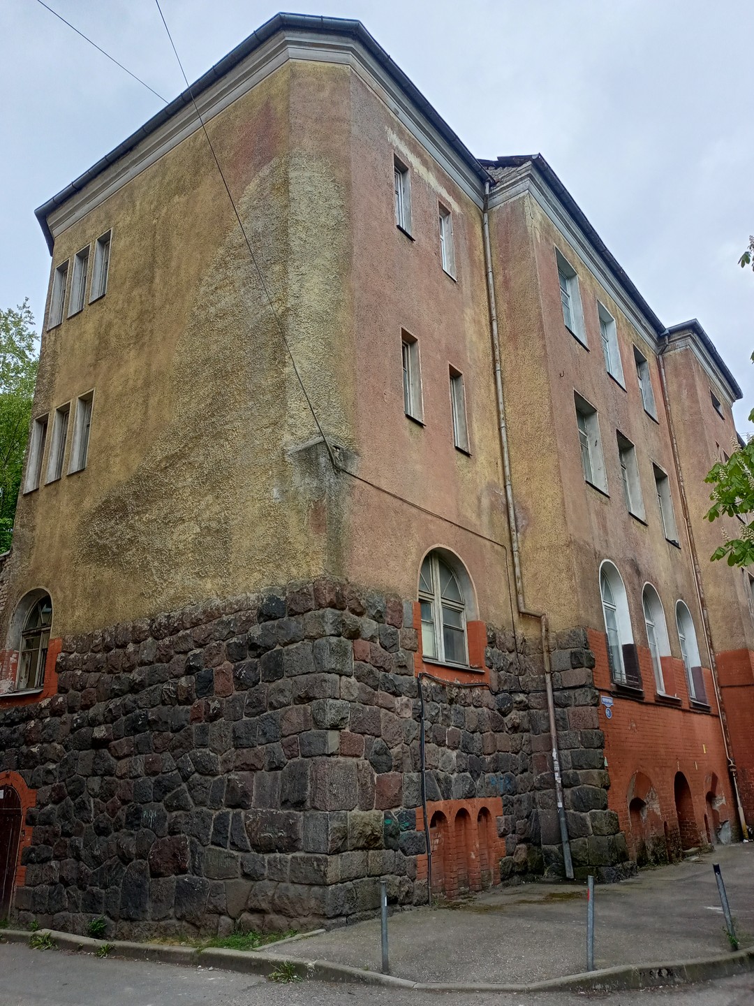 Прогулка по Закхайму: Кёнигсберг, спрятанный в Калининграде (Мария)