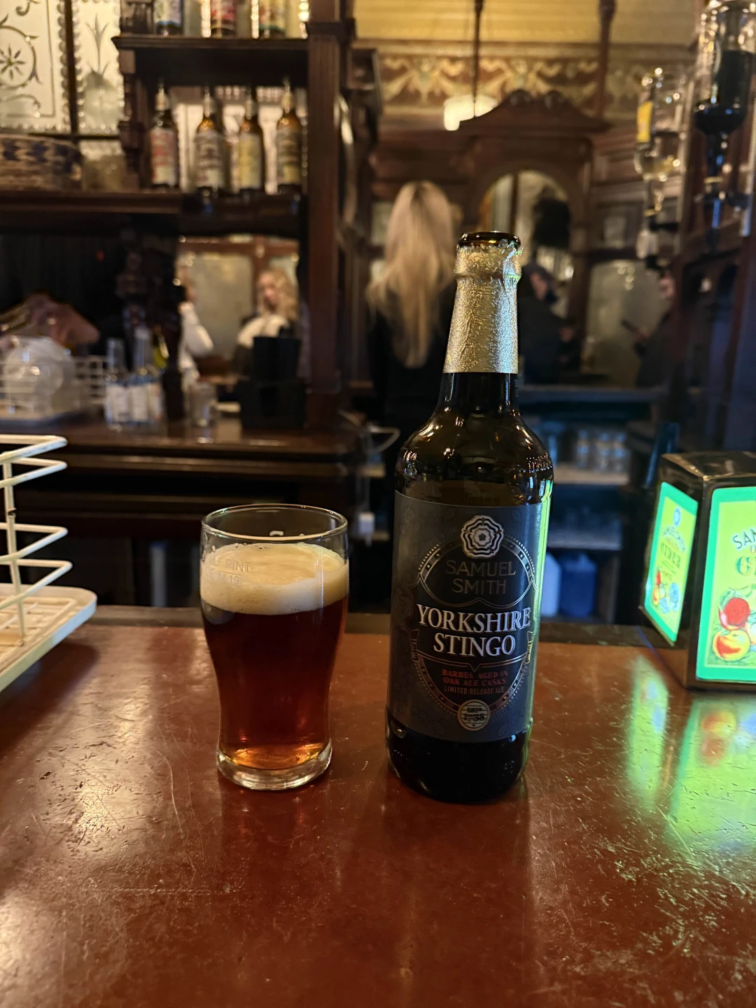 Хотим поделиться впечатлениями о нашей экскурсии по пабам. В первую очередь хочется отметить Влада воспитанный, начитанный