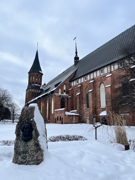 Сергей очень интересно рассказывал, нам очень понравилось, спасибо большое! Однозначно лучшая экскурсия