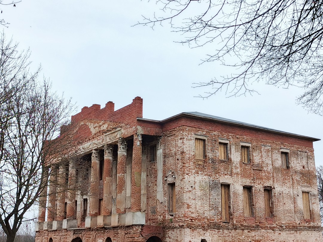 Экскурсия была содержательная, узнали много интересных фактов о городе Серпухове и его знаменитых жителях. Получили много
