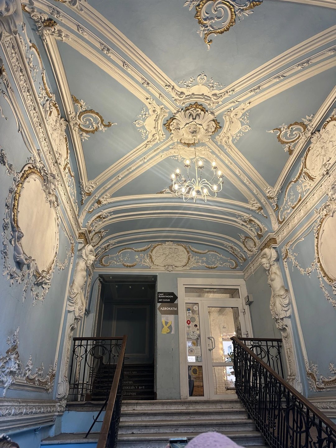 Отличная экскурсия, Феликс оч интересный оратор и с хорошим чувством юмора. Экскурсия пролетела как миг 👍 конечно рекомендуем