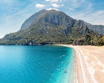 Встреча, переезд в Чиралы, восстанавливающая практика, прогулка к морю