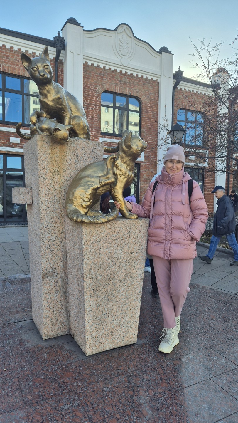 Прекрасная познавательная прогулка в приятной компании, интересно, информативно и в то же время не перегружено