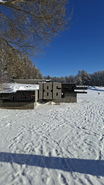 Экскурсия очень понравилась! Было интересно слушать каждого экскурсовода. Организация мероприятия тоже отличная: автобус комфортный, оплата возможна