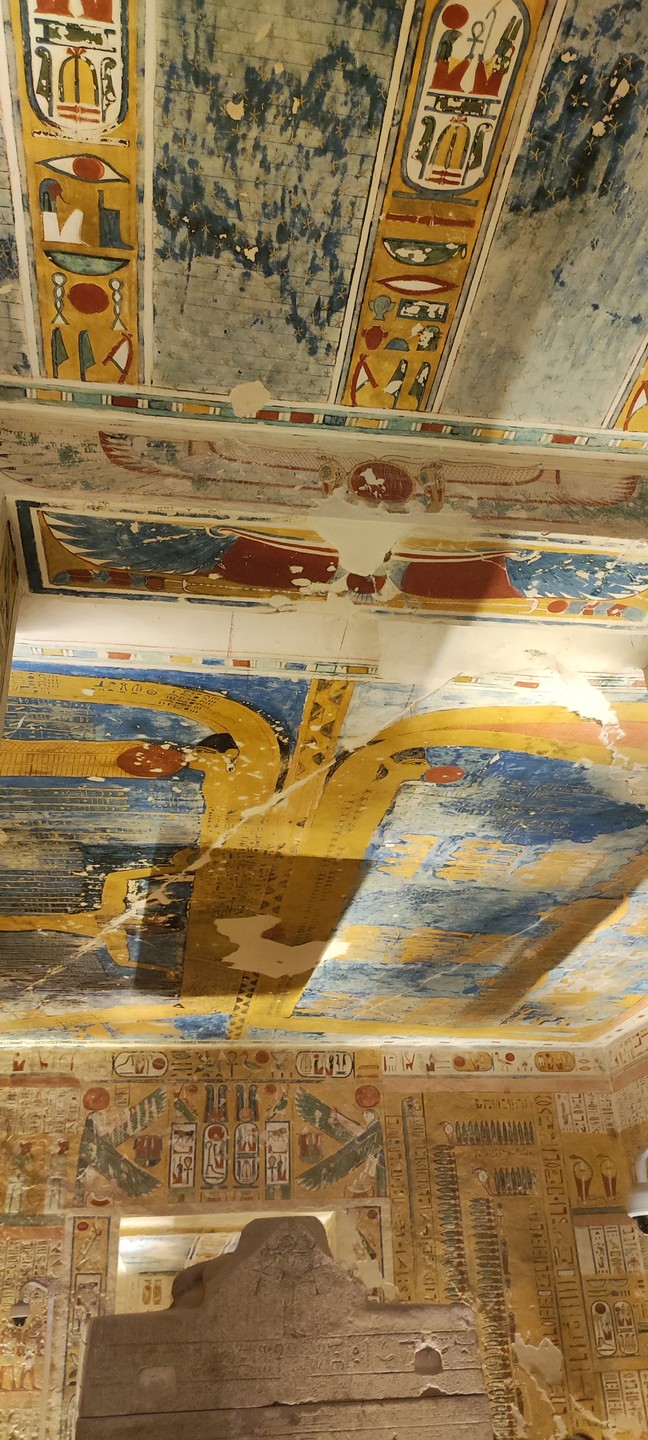 Всем доброго времени суток и приятных впечатлений! Побывали на данной экскурсии с дочерями (20 и 14