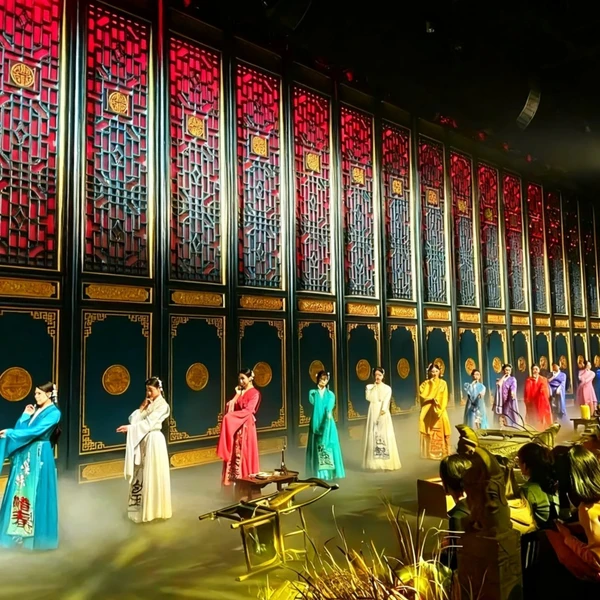 Сон в красном тереме: иммерсивное путешествие-спектакль в Пекине