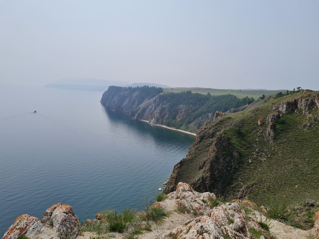 Что можно сказать? Восторг, восхищение, ощущения чуда, только превосходные прилагательные!!! Байкал - это сила, энергия, душа