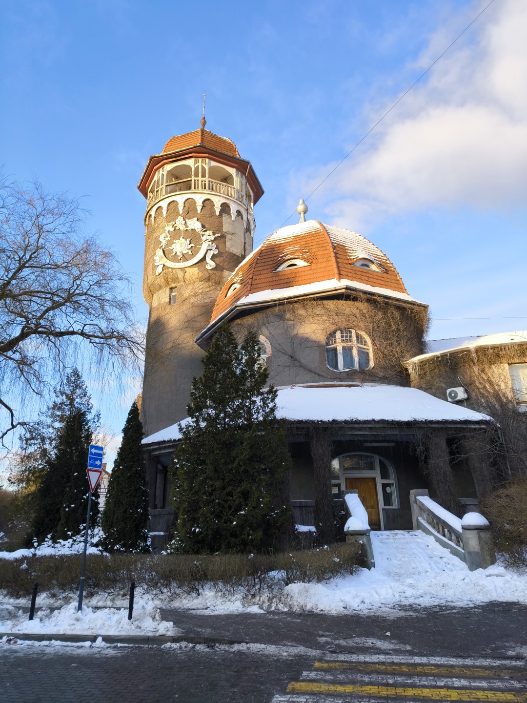 Спасибо да увлекательную экскурсию в Зеленоградск и Светлогорск! Мы были в этих местах впервые, поэтому гид