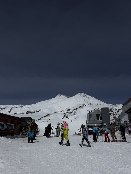 19 марта ездили на экскурсию с гидом Екатериной. От поездки остались самые лучшие впечатления! Посетили озеро