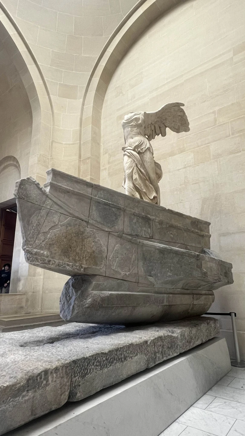 Лувр сквозь века и эпохи (Екатерина)