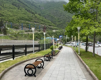 Ботанический сад и озеро Узунгёль