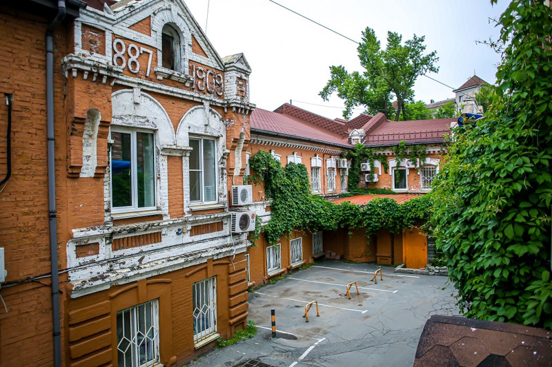 В лабиринтах Миллионки