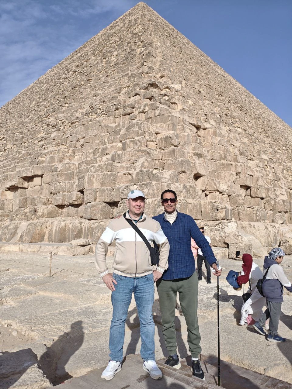 Мы, благодарим Саида за отличную экскурсию! за наш насыщенный день в Каире и Гизе!