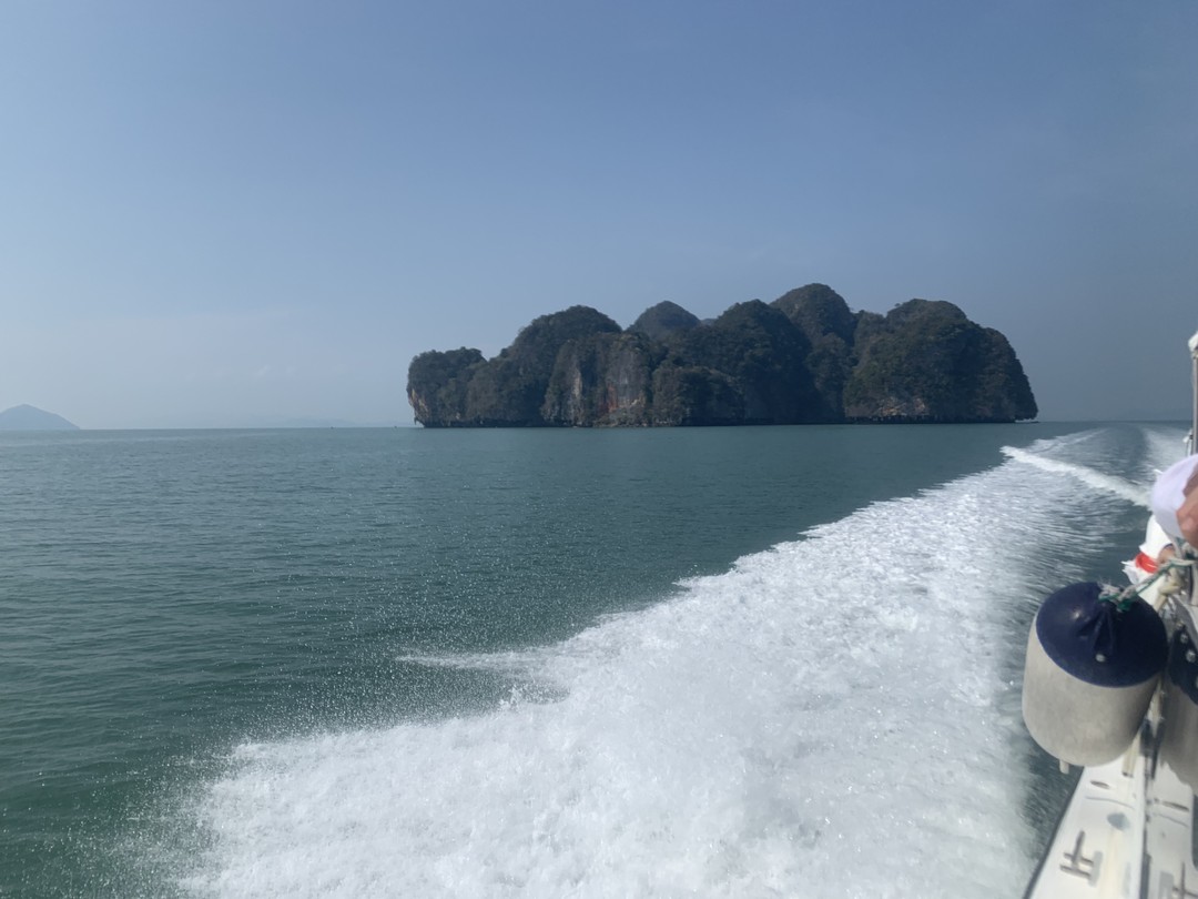 Очень классная экскурсия! 2 дня как неделя) много красивых бухт, снорклинга, невероятных видов. По таймингу все