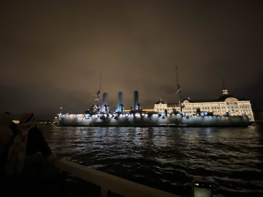 Ночная прогулка на теплоходе + развод мостов (Ольга)