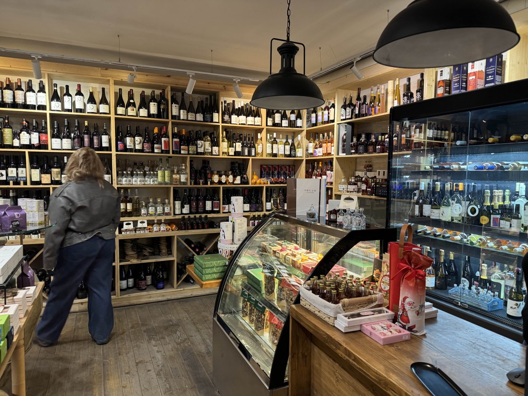 Прекрасная прогулка, Софья отличный собеседник и обладает глубокими знаниями! С ней комфортно общаться!