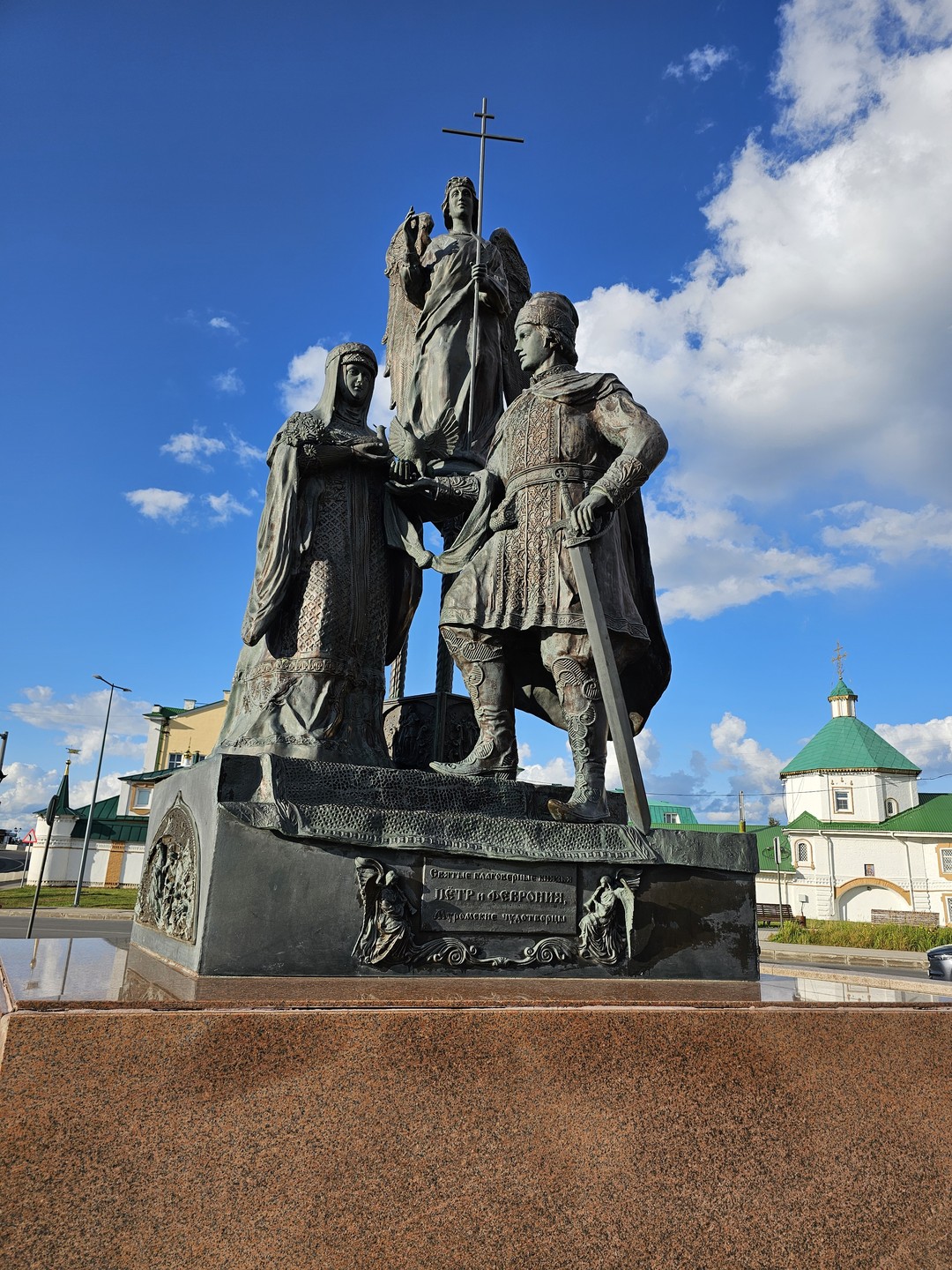 Огромное спасибо Наталие за наши прекрасные впечатления о Чебоксарах! Очень интересный эмоциональный рассказ по удобному маршруту