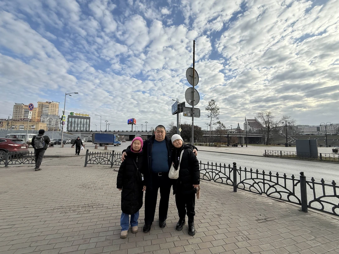 За эти два часа мы с экскурсоводом Элиной осмотрели почти все достопримечательности города Омск. Рассказала нам