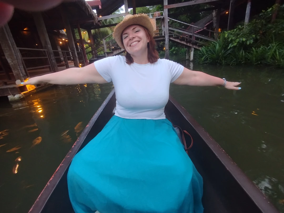 Спасибо Павлу за организацию. Написала Павлу вечером 12.11, а 13.11 мы уже были на мероприятии