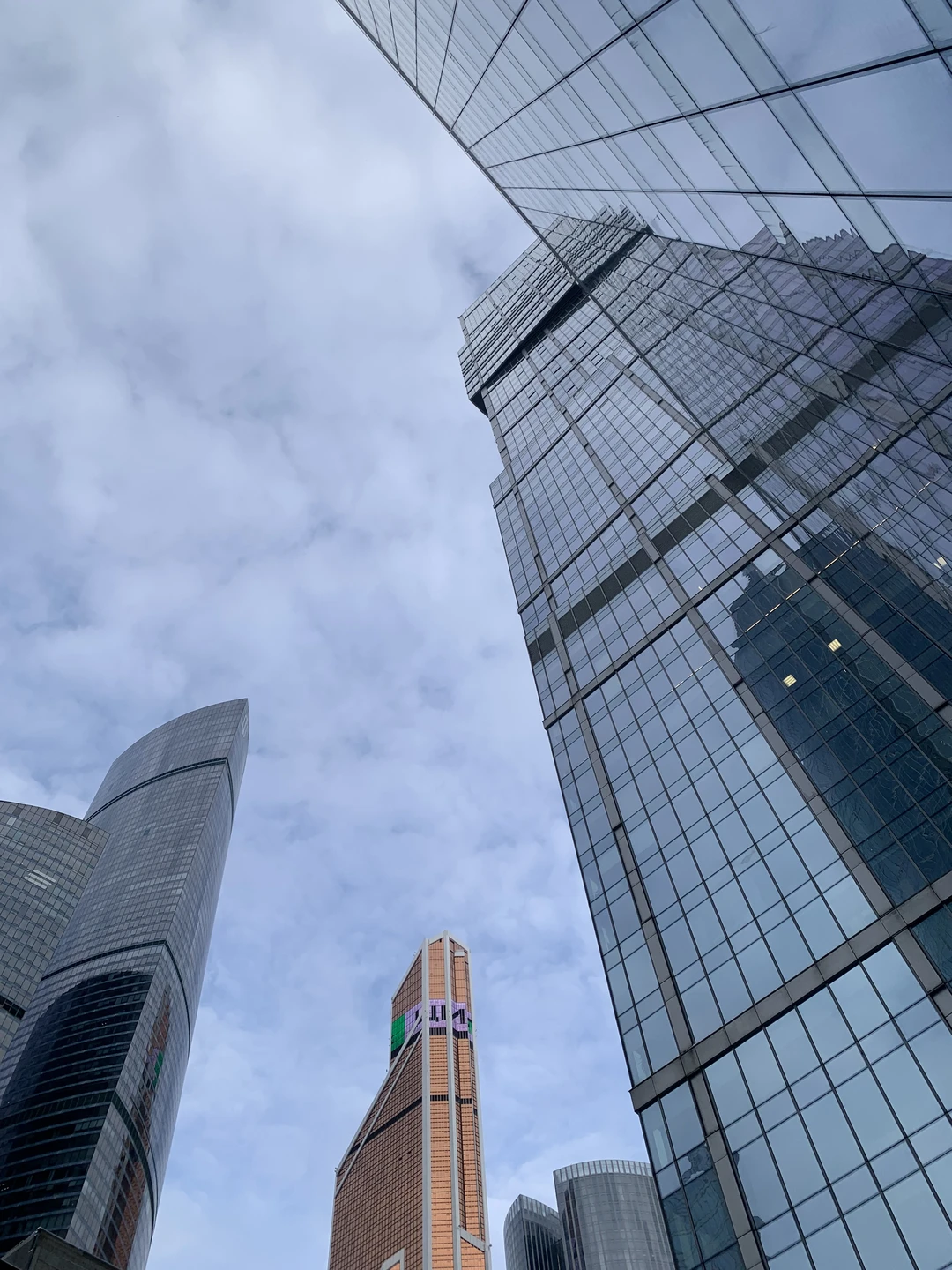 Прекрасно! Второй раз уже посещаю экскурсию Сергея(Переделкино)-и второй раз получаю большое удовольствие. Много интересной информации, хорошая