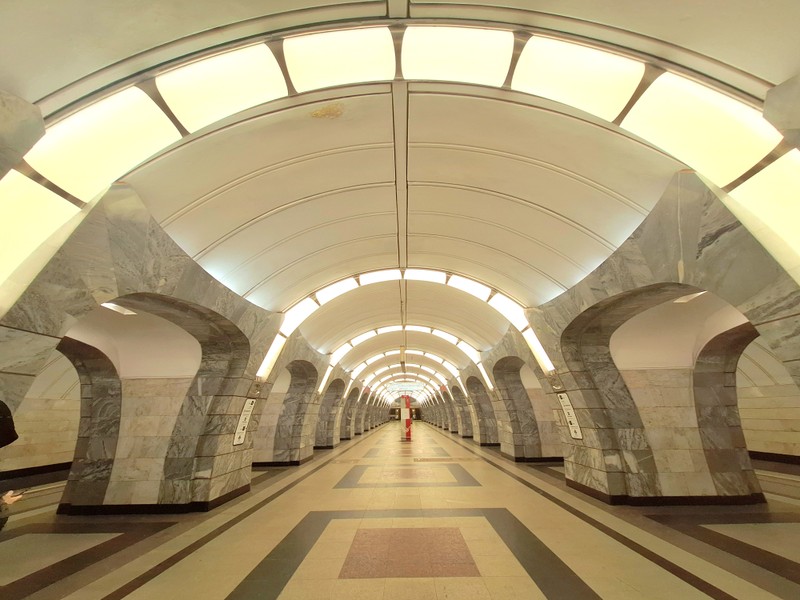 Фото - Экскурсия: "Московское метро: сказки подземелья"