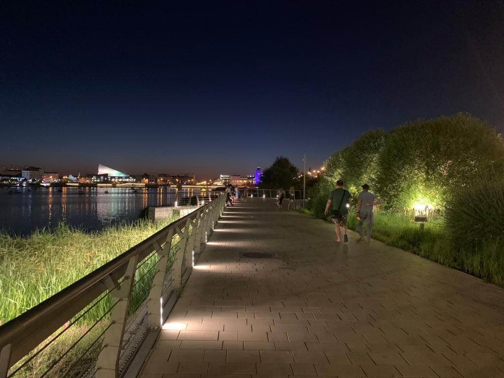 Выбрали с друзьями экскурсию по набережным Казани и остались под невероятным впечатлением от увиденной красоты города.