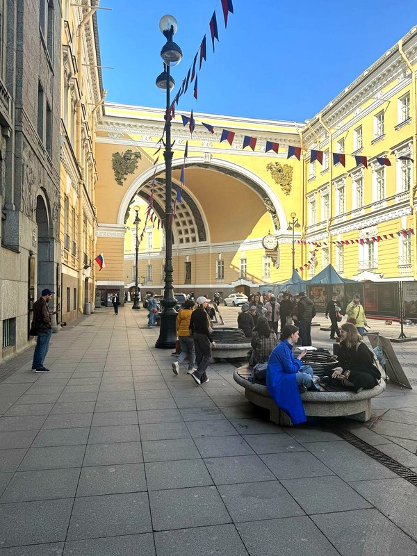 Фото к экскурсии Парадный Петербург: обзорная экскурсия на микроавтобусе