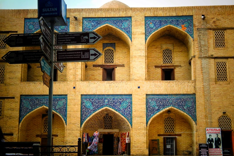 Из Самарканда в древнюю Бухару на весь день