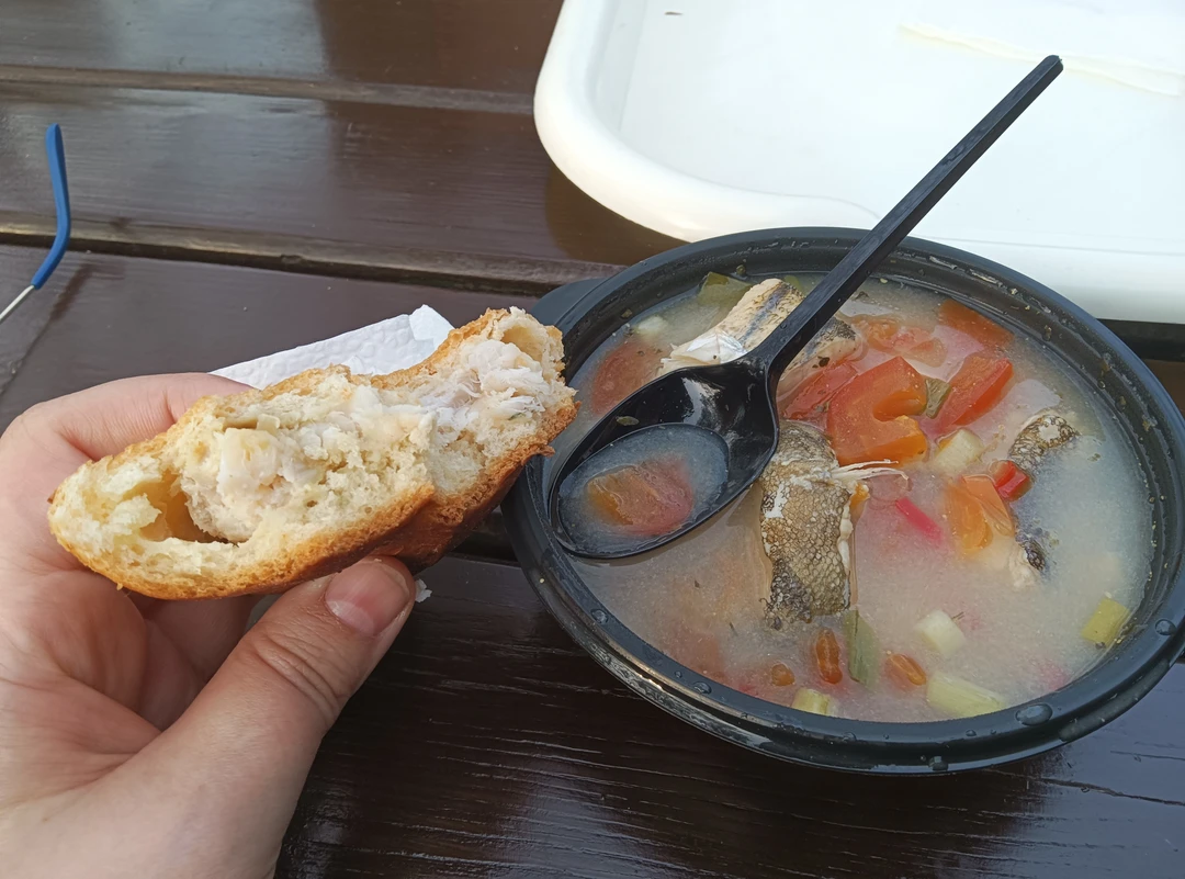 Спасибо! Очень хорошо. Отвечают в чатах и по телефону информативно и быстро, выезд из Зеленоградска удобный