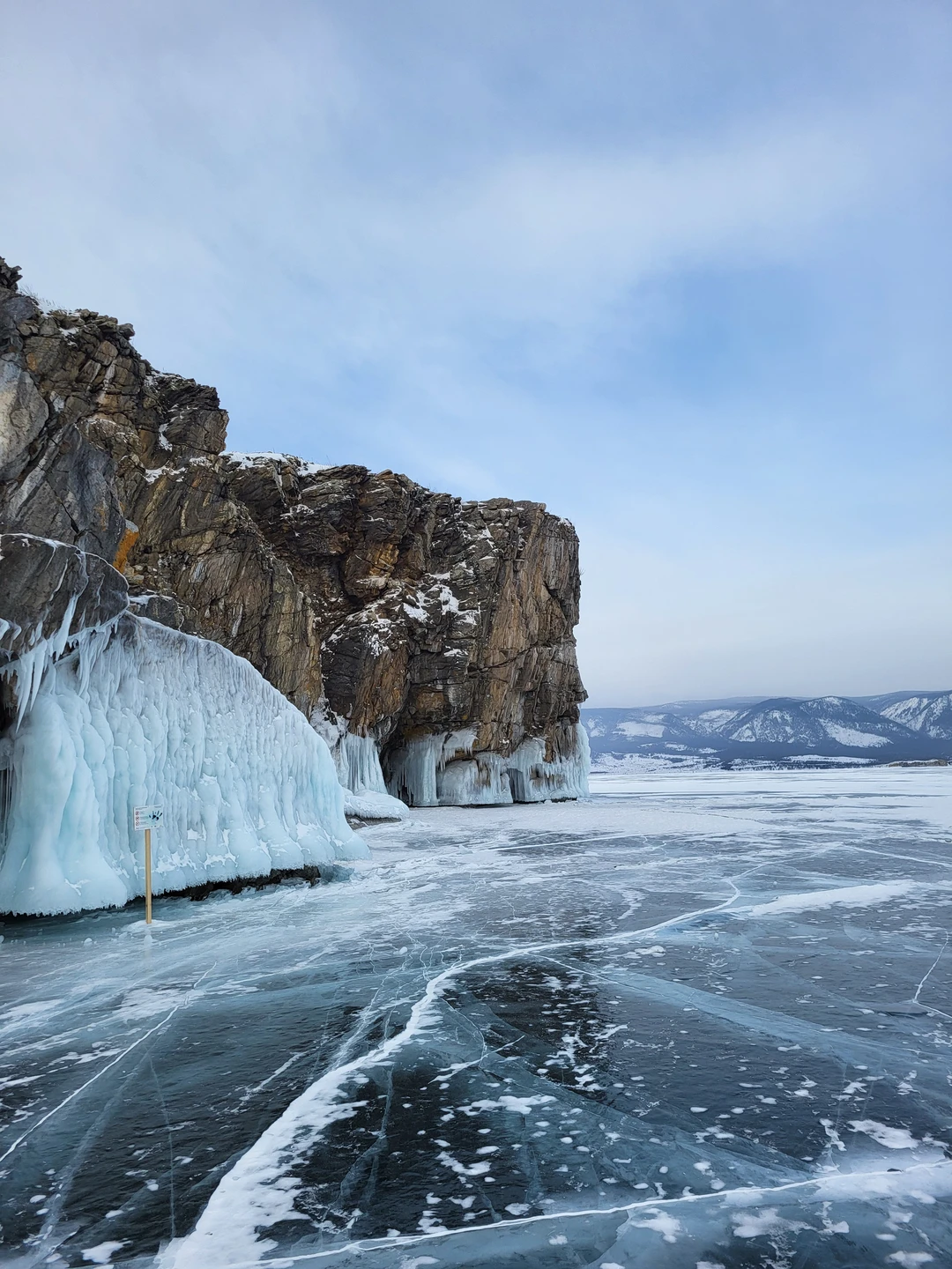 Большая благодарность нашему гиду Владимиру, всю поездку рассказывал нам интересные факты про местных жителей, животных и