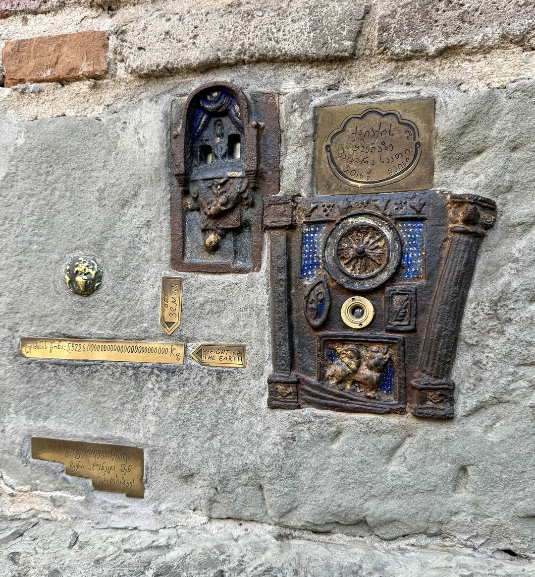 Моя самая необыкновенная экскурсия по Грузии. Очень жаль, что трипстер позволяет добавить только 10 фотографий. Прекрасный