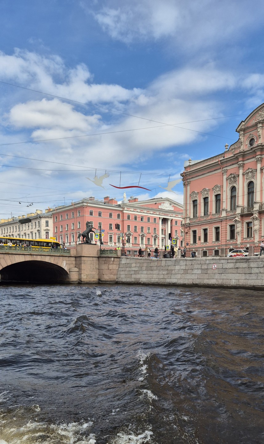 Очень понравилась экскурсия, Даша интересно рассказывала, получили массу суперположительных эмоций и классных фото!