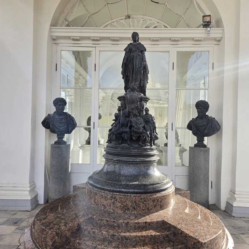 Царское село: Екатерининский дворец и янтарная комната (всё включено) (Ирина)