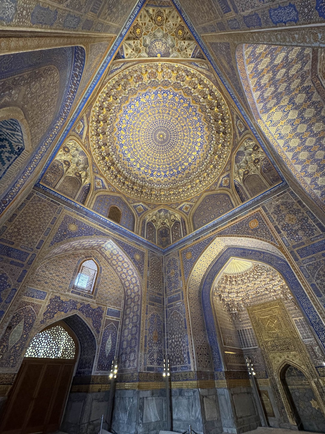 Поездка в Самарканд стала настоящей жемчужиной! Это было лучшее завершение нашего знакомства с Узбекистаном