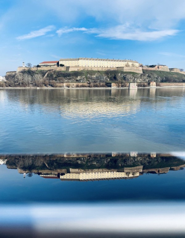 Знакомьтесь, Нови-Сад