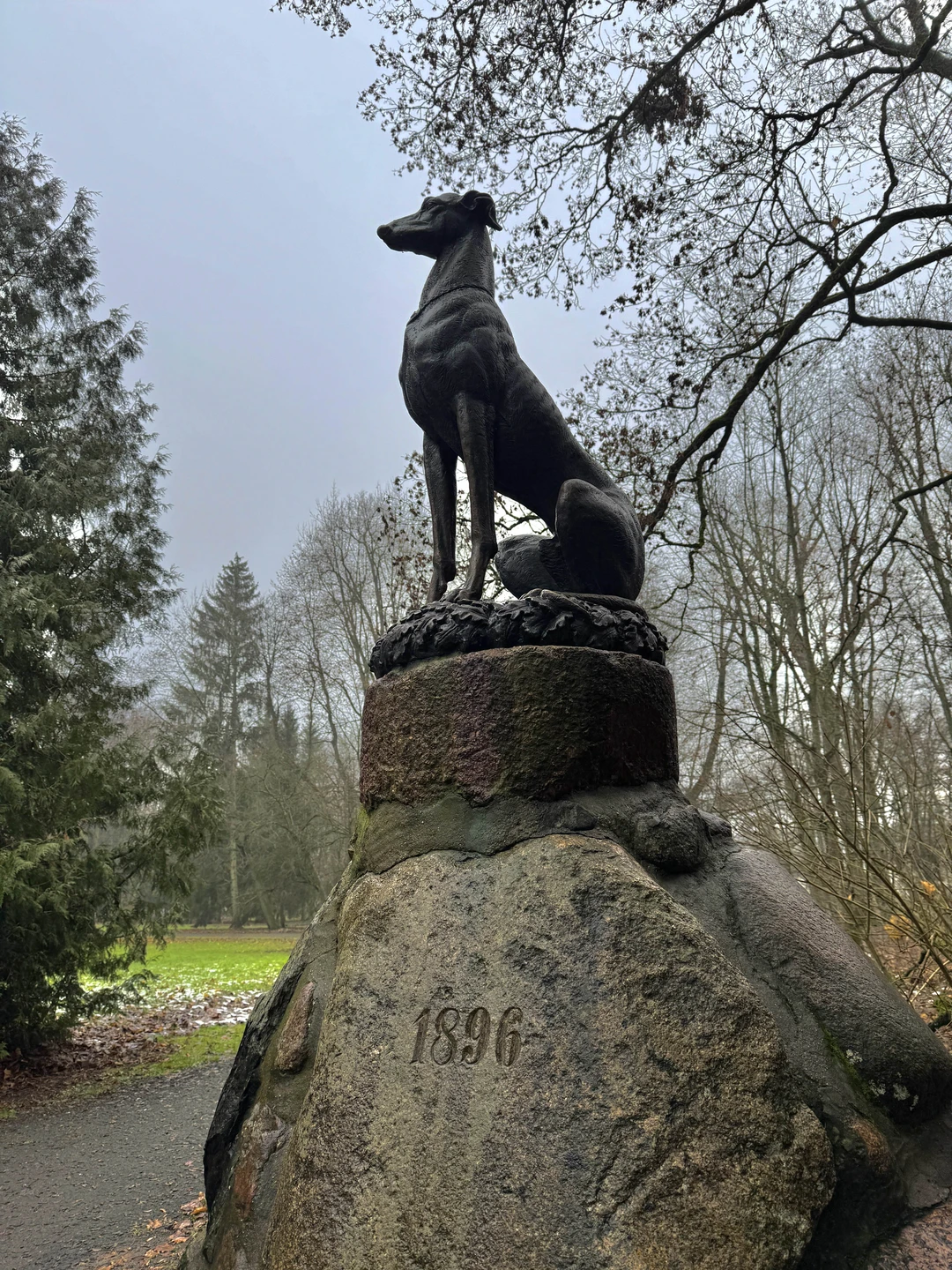 Замки Беларуси: групповая экскурсия в Мир и Несвиж из Минска (Сергей)