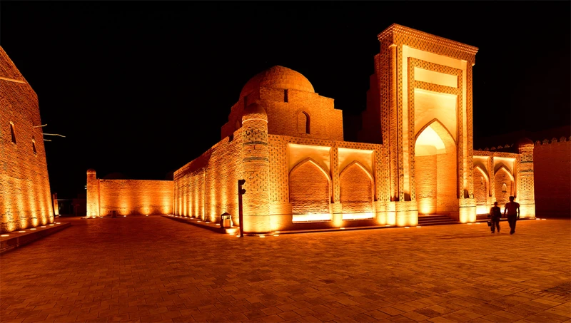 Сказочная Хива вечером