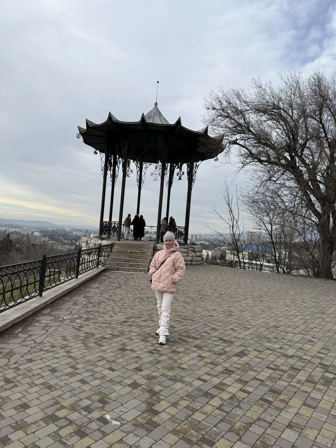 Были на экскурсии с гидом Марией! Замечательный, чуткий, интересный экскурсовод! Невозможно не влюбиться в Пятигорск с